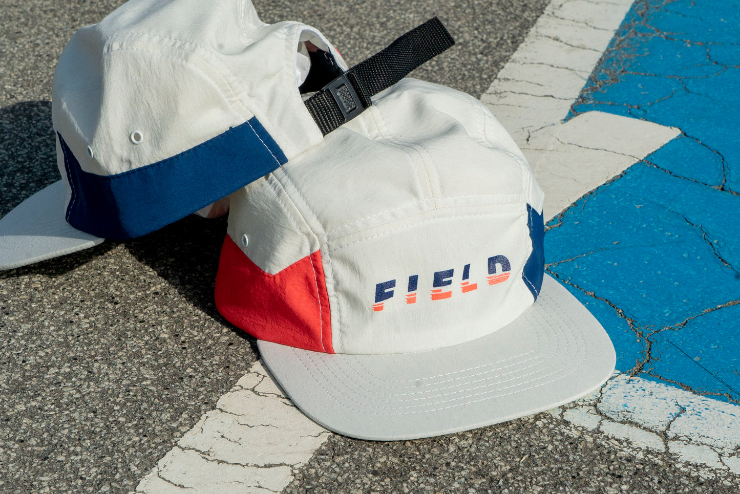 "CLASSIC" 5 PANEL HAT - OFFWHITE